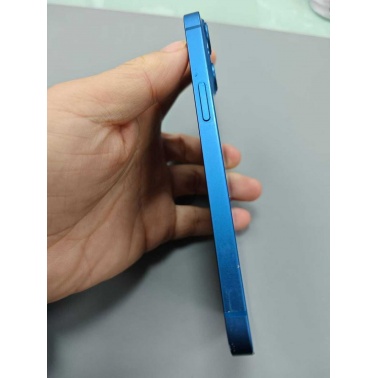 Apple iPhone 13 256GB – A15 Bionic, Dual-Camera Smartphone