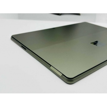 Microsoft Surface Pro 9 13″ – i5-1235U, 8GB RAM, 256GB SSD 2-in-1 Laptop