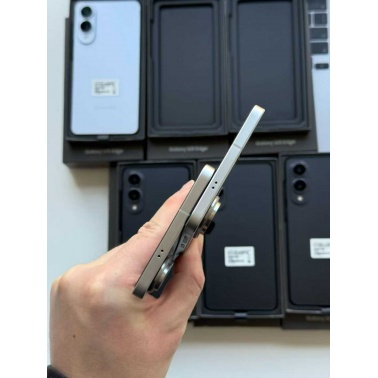 Samsung S25 Edge 5G – Premium Flagship Smartphone with Curved Display